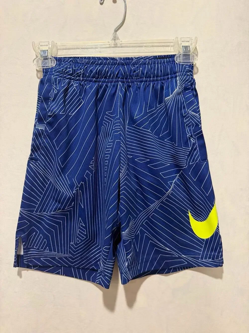 Nike Dri-FIT Boys Printed Athletic Training Shorts - Blue/Volt
